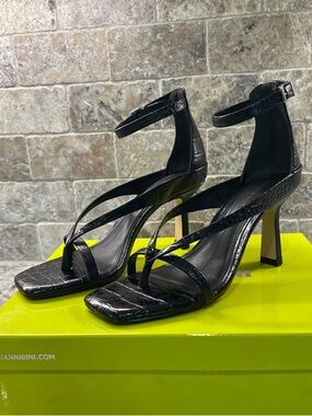 Gianni Bini Black Croc-Embossed Strappy Ankle-Heel Sandals